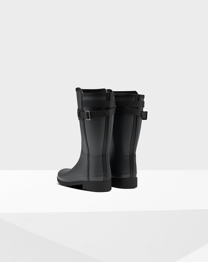 Black Women's Hunter Refined Slim Fit Contrast Short Rain Boots | OKWR-47912