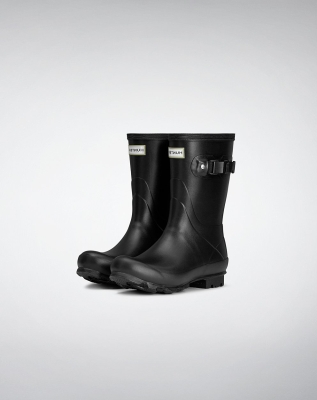 Black Women's Hunter Norris Field Short Rain Boots | QRDN-78369